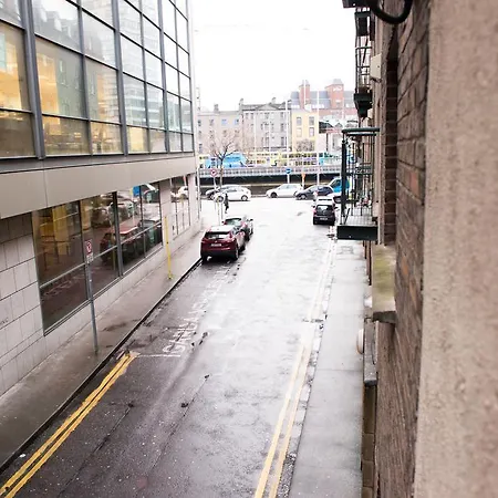 Central O'connell Bridge شقة *